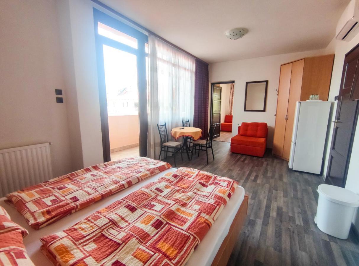 Viktoria Panzio Zamardi Hotell Eksteriør bilde