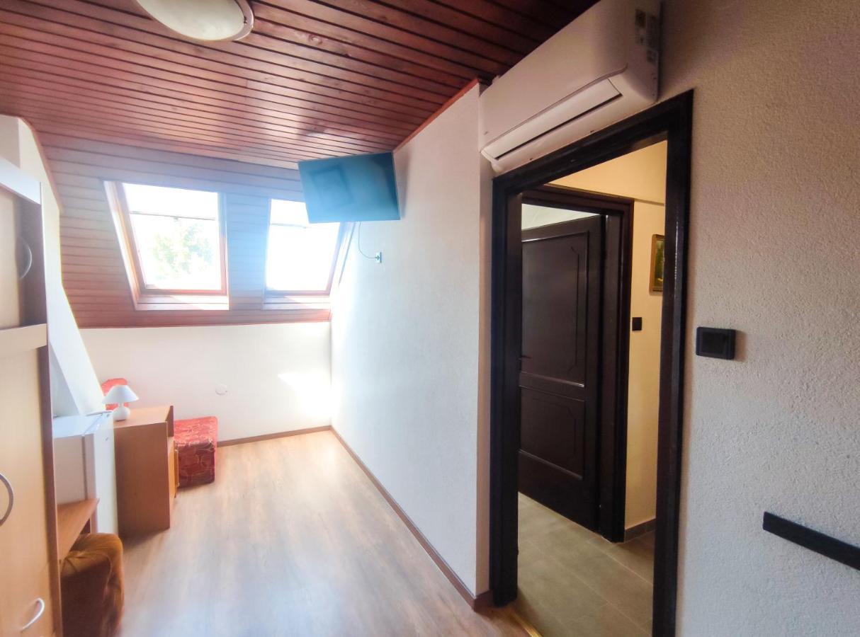 Viktoria Panzio Zamardi Hotell Eksteriør bilde